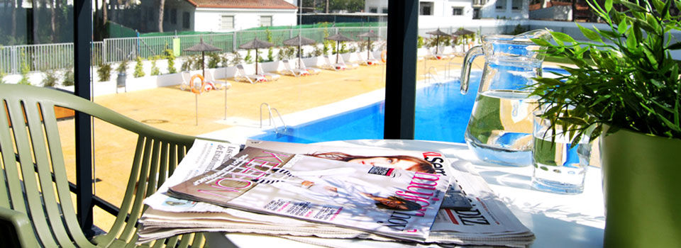 Aparthotel Complejo Al Sur Chiclana de la Frontera Esterno foto
