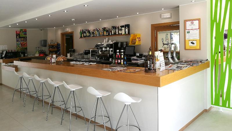 Aparthotel Complejo Al Sur Chiclana de la Frontera Esterno foto